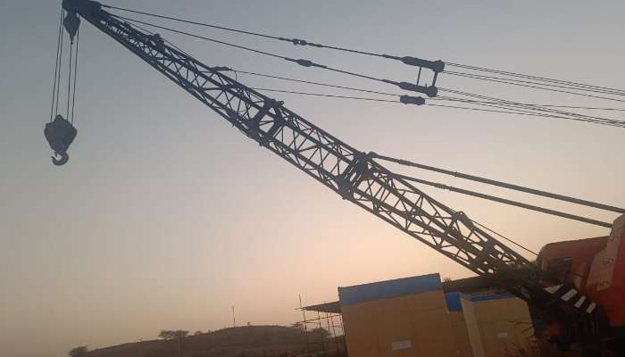 USED TATA 955ALC CRAWLER CRANE 