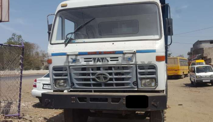 TATA 2518 For Sale