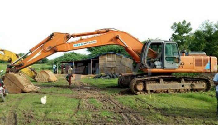 TATA Hitachi Ex350 used tata hitachi excavator in guntur andhra pradesh tata hitachi ex350 he 2010 518 heavyequipments_1526473775.png