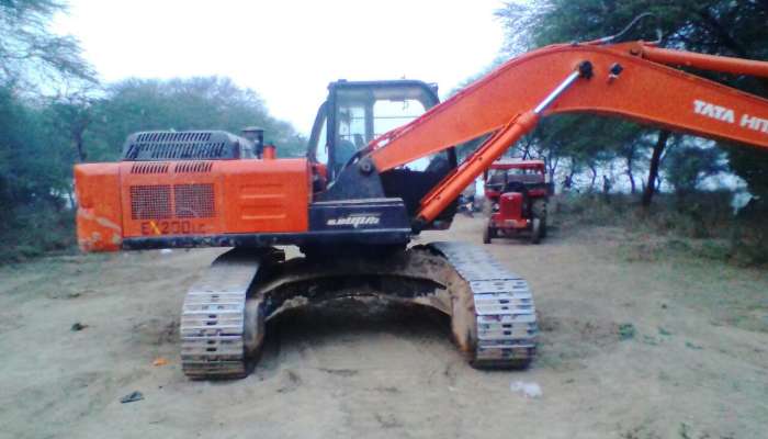 Used TATA Hitachi EX200 in Madhya Pradesh MP Used TATA Hitachi EX200 in Madhya Pradesh MP