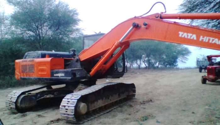 Used TATA Hitachi EX200 in Madhya Pradesh MP