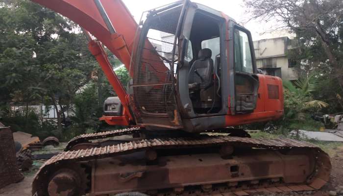 Tata Hitachi 200 Second hand