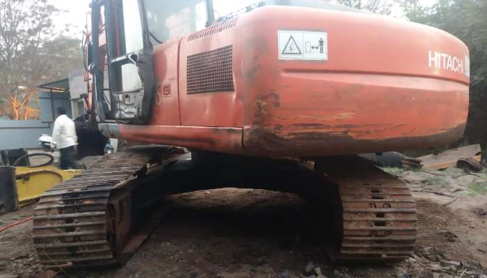 Tata Hitachi 200 Second hand