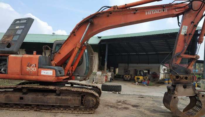 Hitachi Zaxis 200 For Sale
