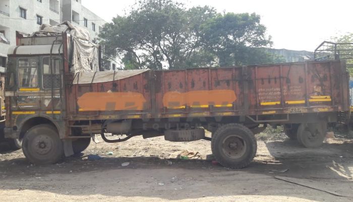 used tata trucks in chikhli gujarat used tata truck he 2008 1236 heavyequipments_1543556351.png