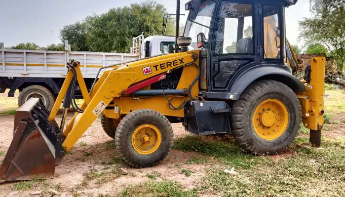 TEREX TLB 740 BACKHOE LOADER FOR SALE 