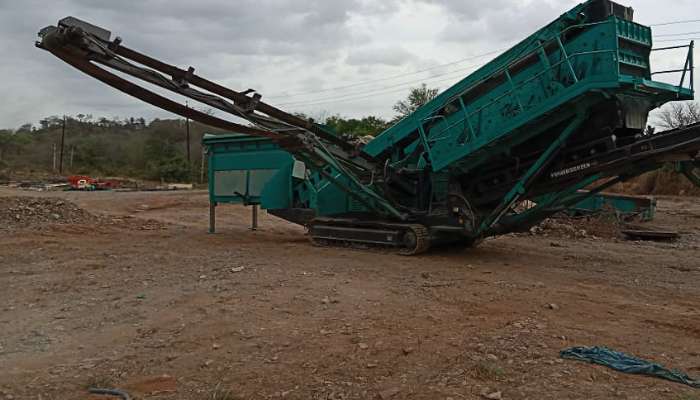 Used Mesto Terex mobile crusher 