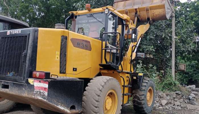 Used Terex 3 ton loader for sale in Gujarat 