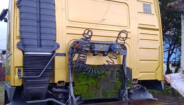 Used Volvo Horse FM400 for Sale in Kolkata Used Volvo Horse FM400 for Sale in Kolkata