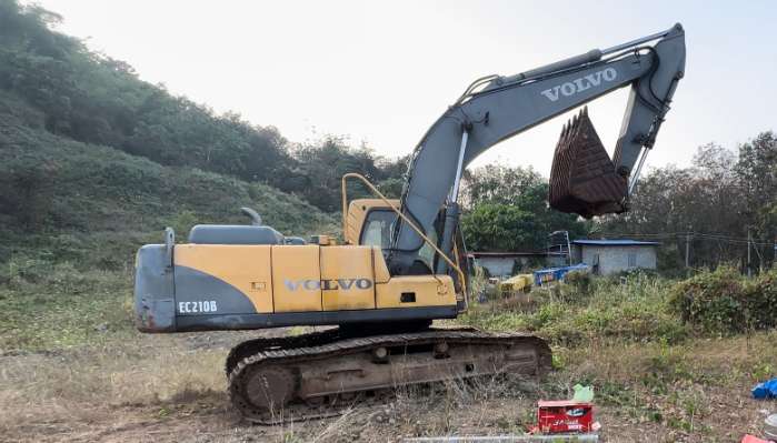 VOLVO EC 210 B for Sale in India 