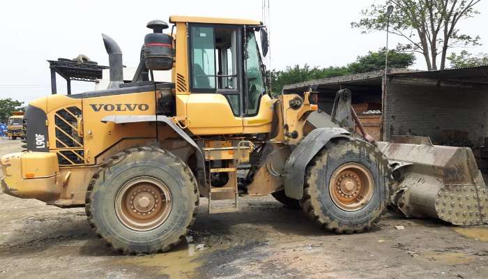 Volvo L90F Wheel Loader For Sale